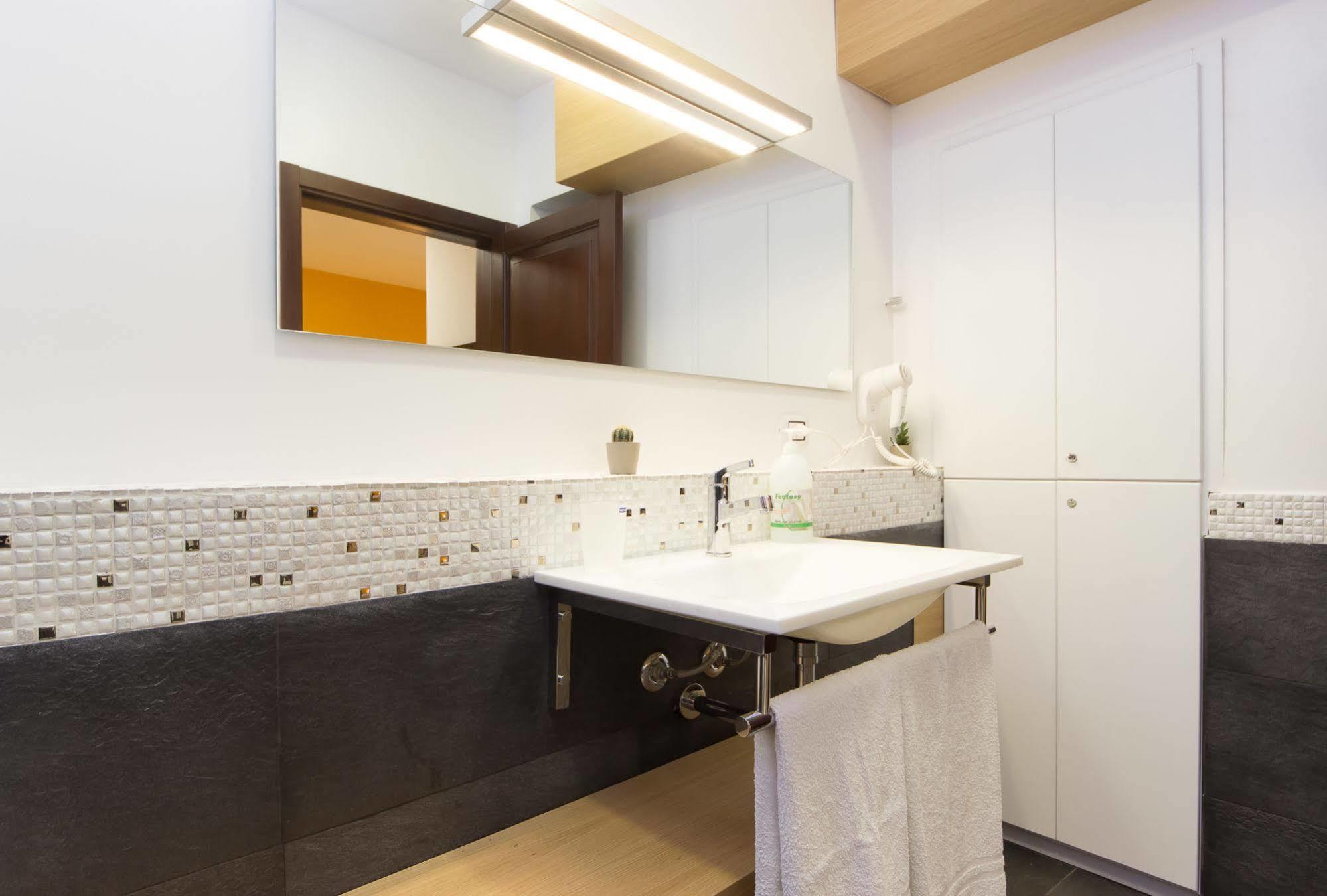 Central Rooms Il Re Catania Ngoại thất bức ảnh